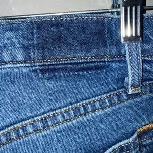 Abercrombie & fitch curve love 90’s straight ultra high rise jeans 6/28 Short #7 thumbnail 5