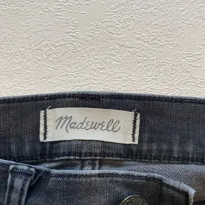 Madewell Black Skinny Jeans Distressed Raw Hem Stretch Denim thumbnail 3