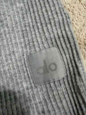 Alo ribbed set thumbnail 4