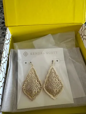 Kendra Scott Earrings Gold thumbnail 1