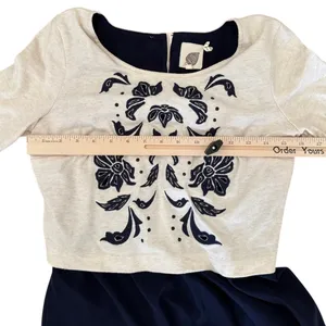 Lilka Cream Navy Blue Short Sleeve Embroidered Cutout Flower Mini Dress Size XS thumbnail 5