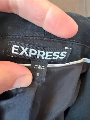 Express Black Blazer with White Piping Size 2 - C70-029 thumbnail 2