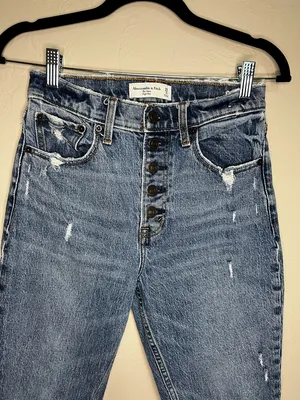 Abercrombie & Fitch The Mom High Rise Button Fly‎ Distressed Short Denim Jeans thumbnail 3