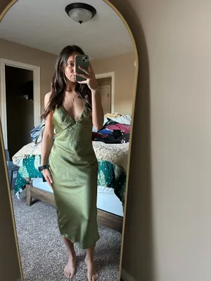 Hello Molly Midi Dress thumbnail 2