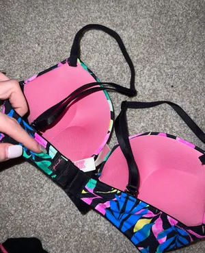 Victoria's Secret PINK Bra thumbnail 2