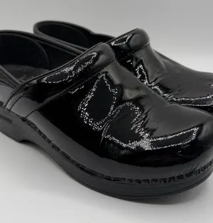 Dansko Balance Black Patent Leather Clogs EU 37 US 6.5-7 Slip On Comfort Shoes thumbnail 1