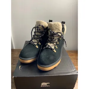 Sorel Women's Hi-Line Lace-Up Cozy Hiker Booties NIB size 9.5 thumbnail 2