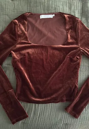 ASTR The Label Long Sleeve Top thumbnail 1