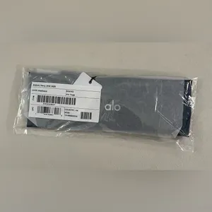 ALO Yoga NWT Airlift Headband Navy Blue Grips and scrunched back White Alo Logo thumbnail 8