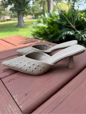 NWT Jason Wu Taupe Studded Pointed Toe Mule Heels Size 8 thumbnail 5