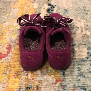 ✨SALE✨ PUMA Wmn’s Sz 8, Suede Heart Satin II, Dark Purple thumbnail 5