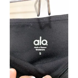 Alo moto leggings black glossy‎ S ASO GIGI Hadid thumbnail 6