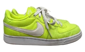 Nike Legend Neon Yellow‎ & White Lace Up Sneakers 6 thumbnail 1