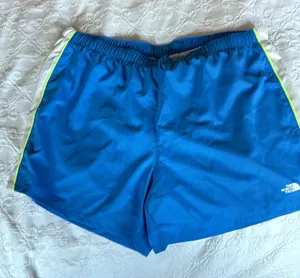 North Face running shorts sz XL NWT thumbnail 1