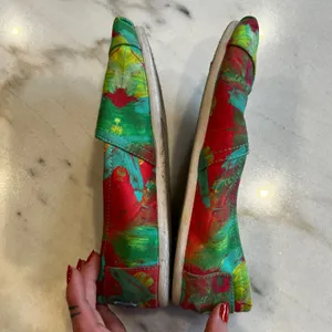 TOMS Slip On Shoes Womens 8.5 Colorful‎ Abstract Print Canvas Casual Comfort thumbnail 6