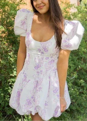 Dress thumbnail 1