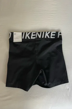 Nike Pro Shorts thumbnail 2