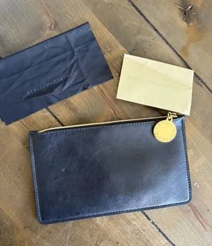 Stella McCartney Logo Medallion Pouch Small Black Vegan‎ Leather Clutch Luxury thumbnail 1
