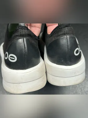 Oofos Oomg Eezee Women’s Size 6 Black Athletic Low Recovery Pull On Shoes thumbnail 4