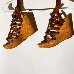 Steve Madden Brown Strappy Wedge Sandals thumbnail 1
