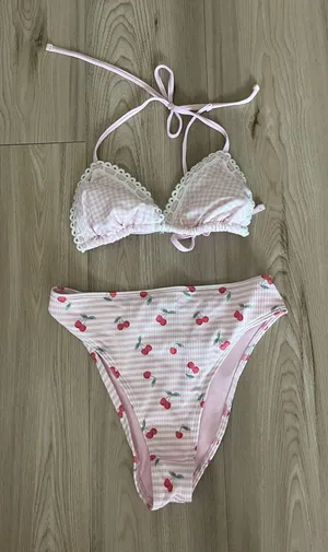 Hollister bikini  thumbnail 1