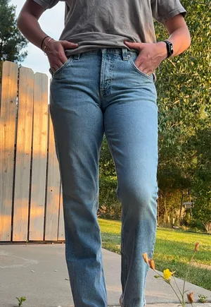 Jeans thumbnail 1