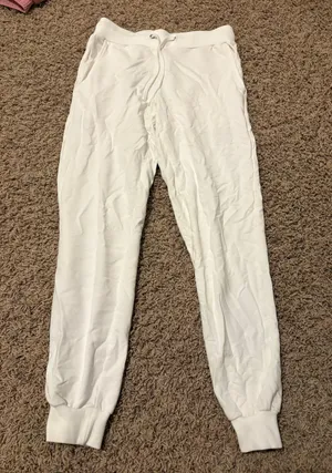 white sweatpants  thumbnail 1