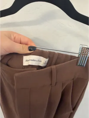 Abercrombie Dress Pants Wide-Leg thumbnail 4