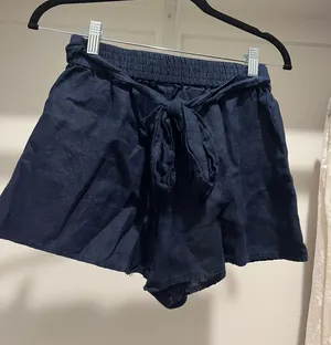 Zara Navy Blue Linen Shorts thumbnail 1
