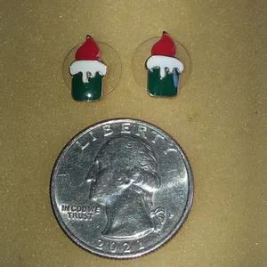 Festive Red and Green Christmas Candle Holiday Earrings thumbnail 4
