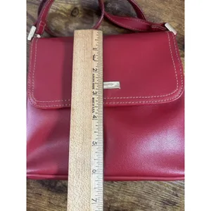 Liz Claiborne Red Crossbody Purse Gold Tone Hardware Flap Bag Classic Chic thumbnail 4