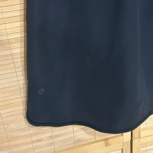 Lululemon Black Woven On The Fly Pull On Skirt Pockets 4 Elastic Waist thumbnail 4