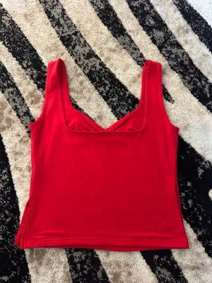 Amazon Red Ruched V-Neck Tank Top  thumbnail 3