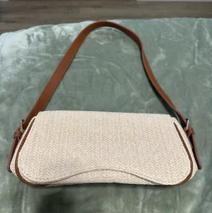 Beachy Purse  thumbnail 1