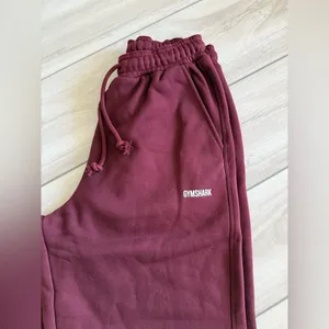 Gymshark Cosy Luxe Straight Leg Jogger Maroon XS NWT IN PACKAGE thumbnail 4