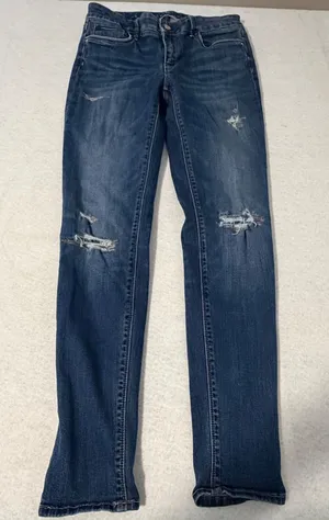 White House Black Market The Skinny Distressed Medium Wash Denim Jeans Sz 4 thumbnail 1