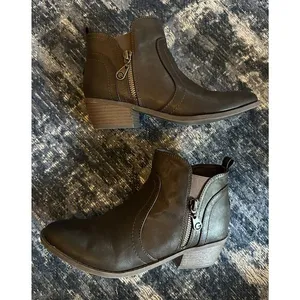 G By Guess Bootie Womens 6.5 Heel Side Zip Ankle Boots Brown Faux Leather thumbnail 1