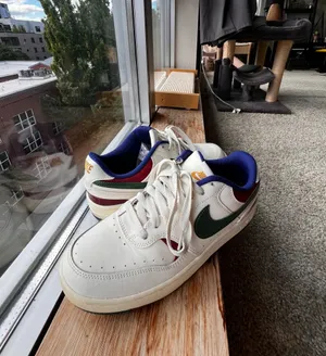 Nike Women’s Blazer Low Sneakers thumbnail 2