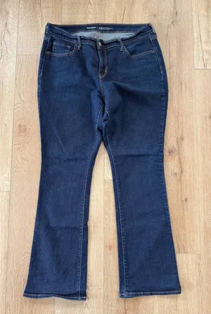 Old Navy Curvy Profile Bootcut Jeans Size 14 Standard Dark Wash Stretch thumbnail 1