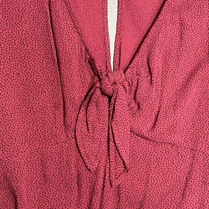 Abercrombie & Fitch Blouse Womens XS Red Polka Dot V-Neck Tie Front Cropped Top thumbnail 4