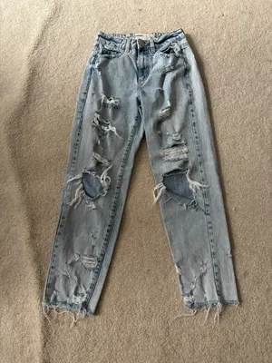 Garage Ripped Mom Jeans thumbnail 1