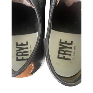 Frye Gia Low Lace Leather Sneakers Black Size 8M Casual thumbnail 3
