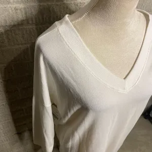 New Dress Up Womens White Ribbed V Neck Long Sleeve Sweater Top Size‎ XLarge thumbnail 2