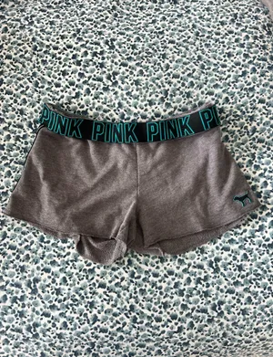 Victoria's Secret PINK shorts thumbnail 2