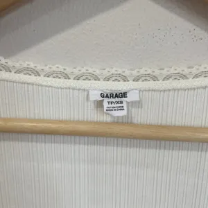 Garage White Ribbed Long Sleeve Scoop‎ Neck Top Stretchy Size XS thumbnail 5