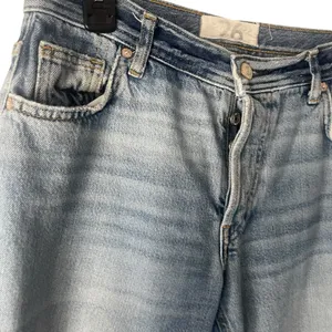 Free People We The Free Women's Size‎ 26 Baggy Distressed Maggie Boyfriend Jeans thumbnail 4