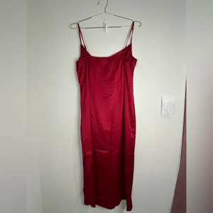 Unbranded Red Satin Cowl Neck Slip Dress - Size 2X thumbnail 8