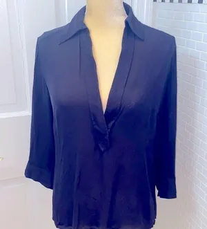 Ann Taylor Navy blue 💯 silk collared tunic/ blouse. 3/4 length sleeves.Size M. thumbnail 1