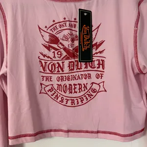 Von Dutch Pink Long Sleeve women’s crop top size medium thumbnail 3