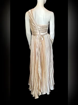 Elegant One Shoulder Pleated Asymmetrical Hemline Champagne 6 NWOT thumbnail 4
